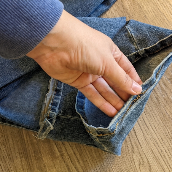 Roxy Jeans - Picture 3 of 4